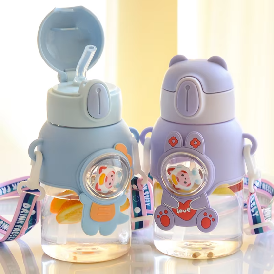 Purple Spaceship Kids Water Bottle 600ml – Cute Design Anti-Leak Cartoon Sipper - Image 1